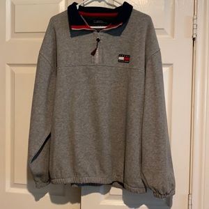 Vintage Tommy Hilfiger size Large fleece half zip unisex top